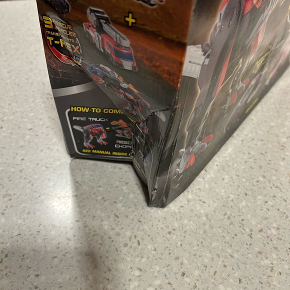 VTech 3 RESCUE VEHICLES transform into T-REX SWITCH & GO 3-IN-1 RESC REX - Picture 8 of 8